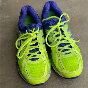 Excellent condition ASICS